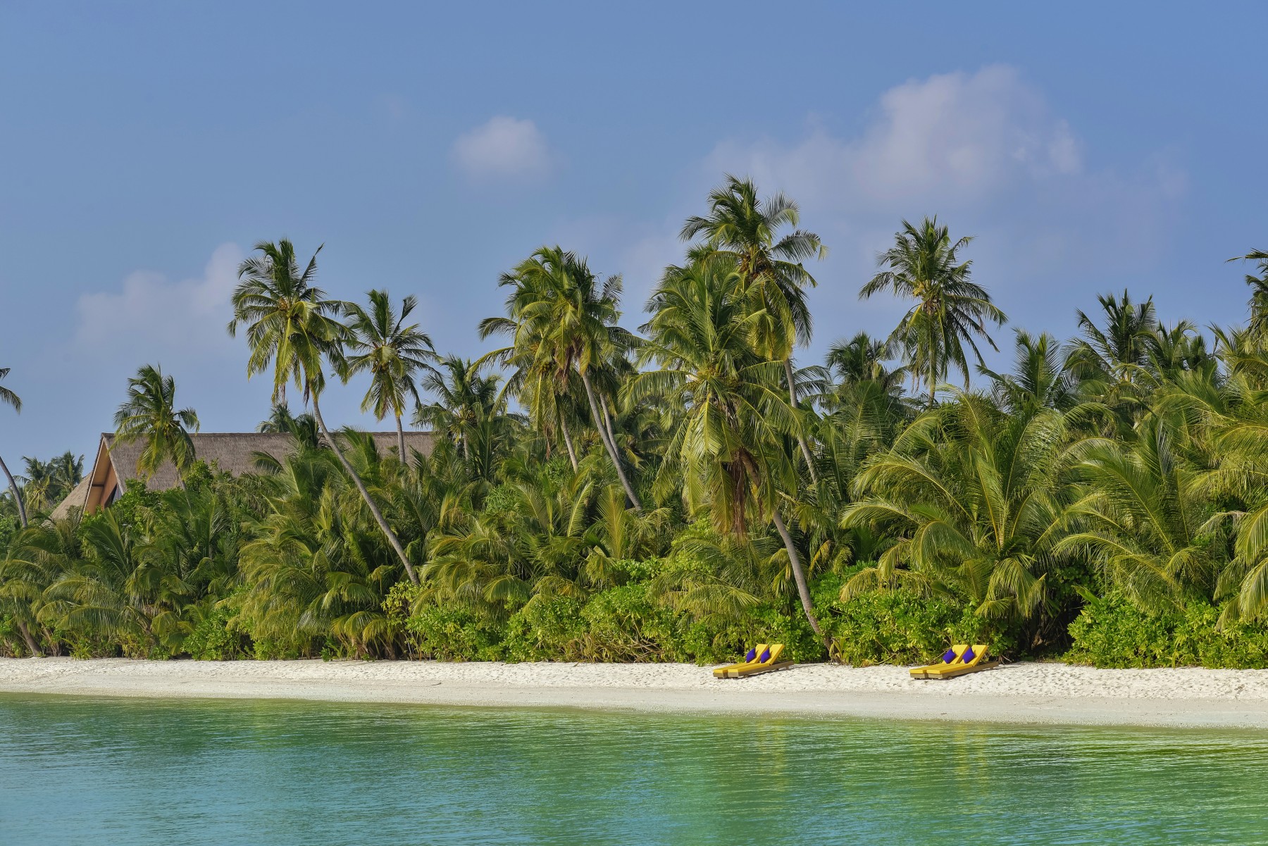 Mercure Maldives Kooddoo Resort